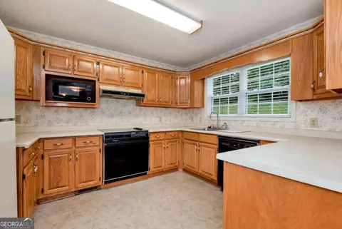 Kitchen - 266 Short Ave, Cornelia, GA 30531 photo 1 of 3