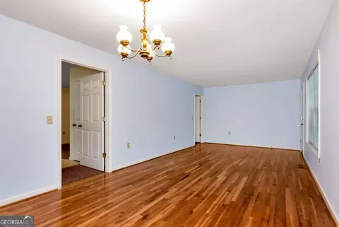 Living - 266 Short Ave, Cornelia, GA 30531 photo 7 of 9