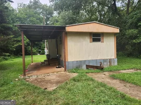 2088 Wiley St, Thomaston, GA 30286