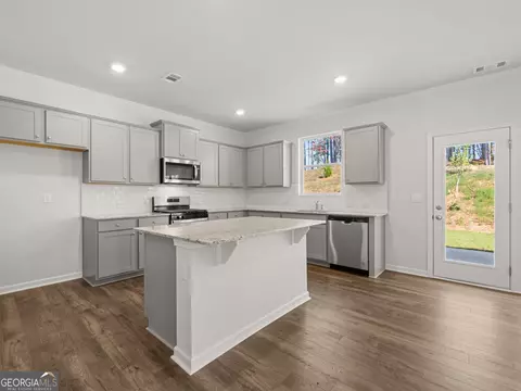 Kitchen - 141 Landsdowne Way, Cartersville, GA 30120 photo 1 of 4