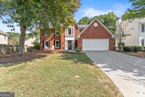 3277 Pomarine Ln, Peachtree Corners, GA 30092