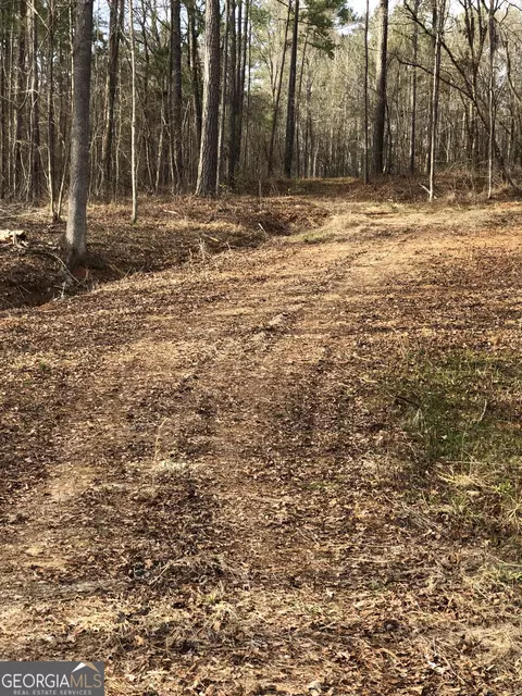 438 Lake Laurel Rd, Milledgeville, GA 31061