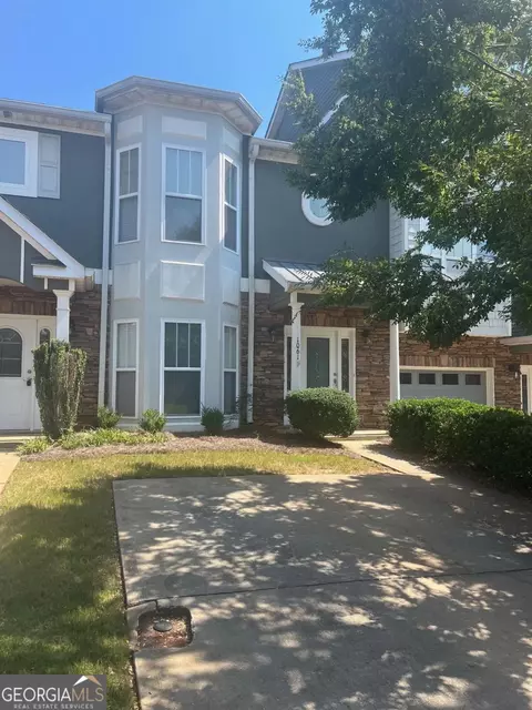 1061 Red Bud St, Greensboro, GA 30642