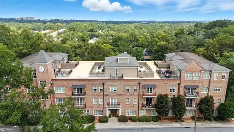 351 Washington Ave NE #208, Marietta, GA 30060