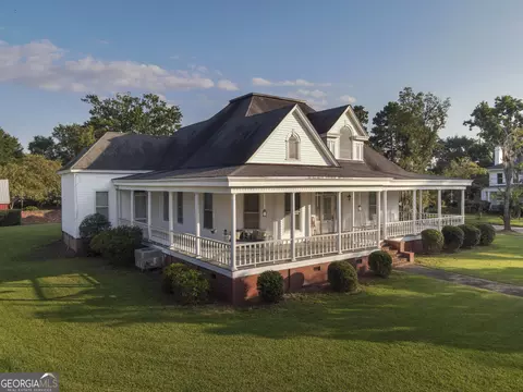 802 Mulberry St, Louisville, GA 30434