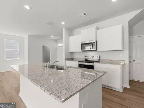 Kitchen - 73 Rolling Meadow Trce, Jasper, GA 30143 photo 1 of 3