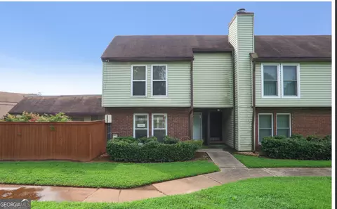 3148 Nectarine Cir, Decatur, GA 30034