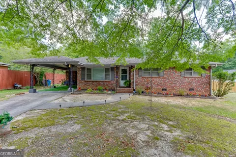 338 Crane Dr, Lawrenceville, GA 30046