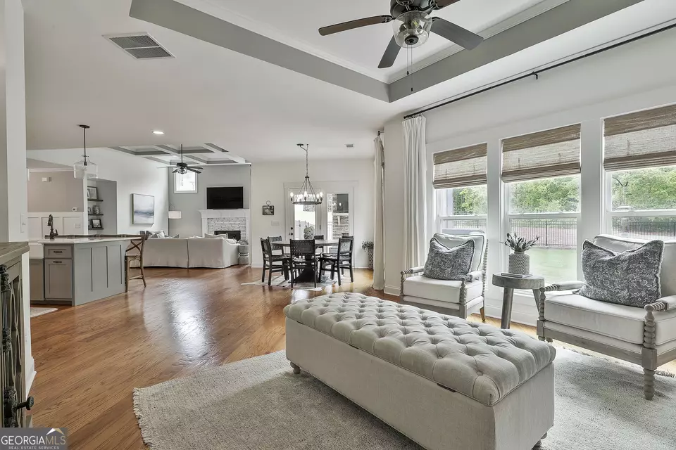 Entry Way - 38 Platinum Rdg, Sharpsburg, GA 30277 photo 9 of 14