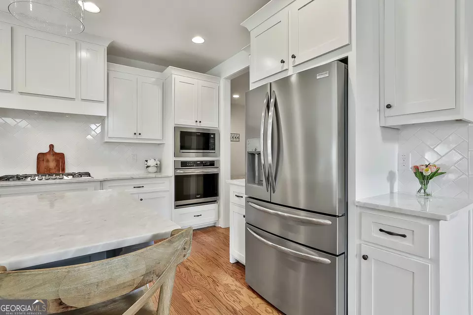 Kitchen - 38 Platinum Rdg, Sharpsburg, GA 30277 photo 3 of 7