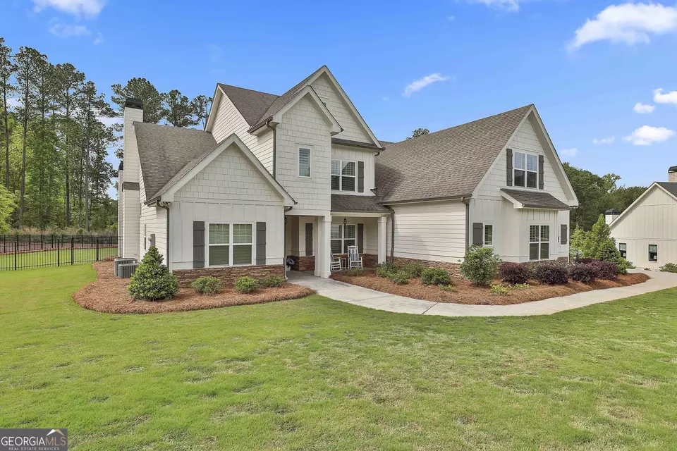 Exterior - 38 Platinum Rdg, Sharpsburg, GA 30277 photo 3 of 17