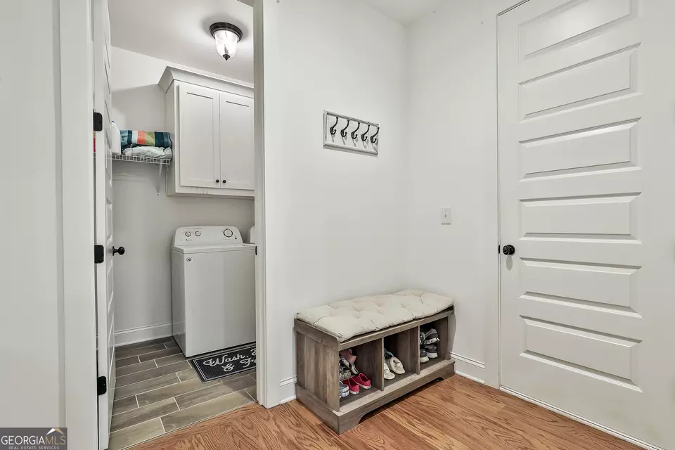 Entry Way - 38 Platinum Rdg, Sharpsburg, GA 30277 photo 7 of 14