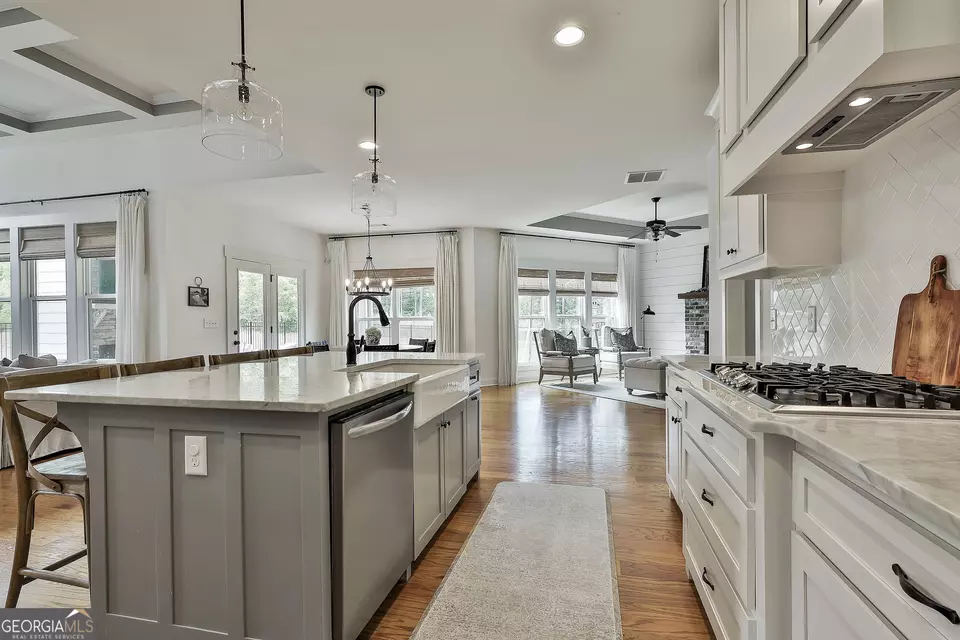 Kitchen - 38 Platinum Rdg, Sharpsburg, GA 30277 photo 7 of 7