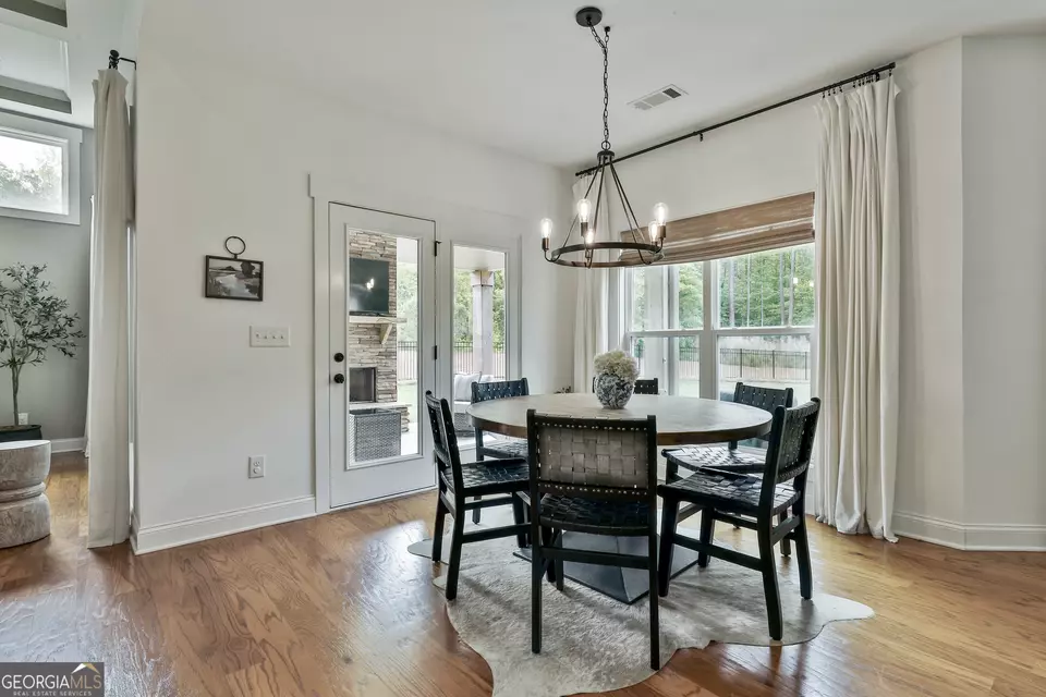 Dining - 38 Platinum Rdg, Sharpsburg, GA 30277 photo 1 of 3