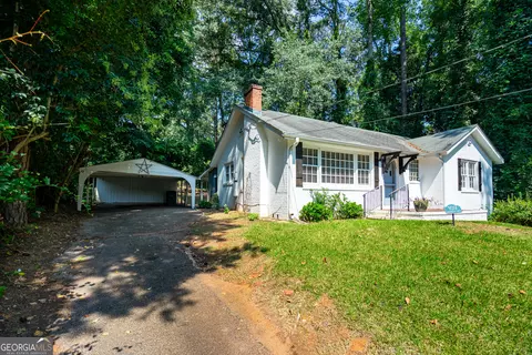 Exterior - 109 Waverly Way, Lagrange, GA 30240 photo 2 of 4
