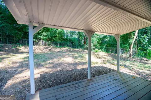 Exterior - 109 Waverly Way, Lagrange, GA 30240 photo 3 of 4