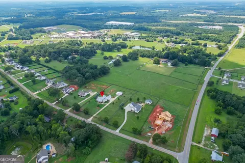 View/Area - 890 Smith Mill Rd, Winder, GA 30680 photo 3 of 6