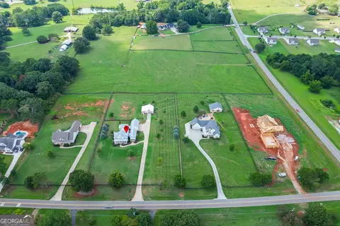 View/Area - 890 Smith Mill Rd, Winder, GA 30680 photo 5 of 6