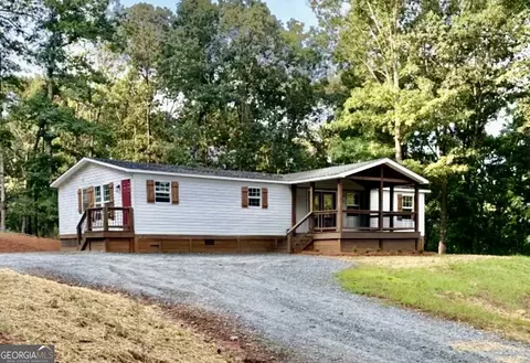 394 May White Rd, Cleveland, GA 30528