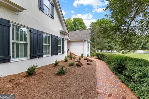 Exterior - 654 Cameron Mill Rd, Lagrange, GA 30240 photo 2 of 19