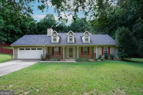 309 Clover Dr, Auburn, GA 30011