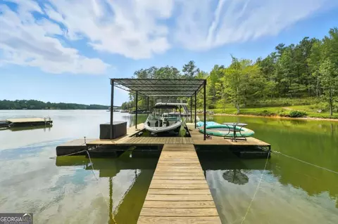 3 Colonial Club Dr SE, Acworth, GA 30102