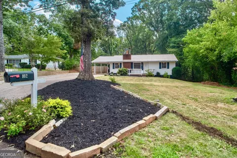 102 Wildwood Cir, Gainesville, GA 30501