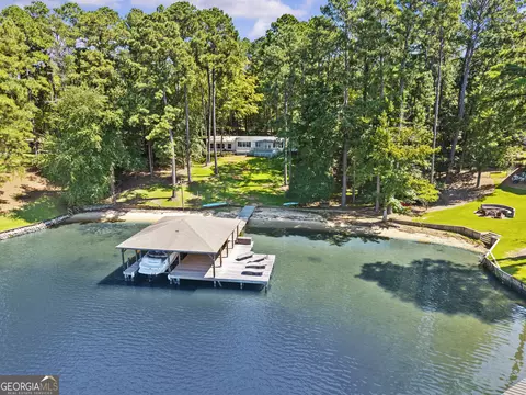 269 Power Point Rd NE, Milledgeville, GA 31061