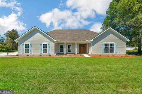 630 Saddle Cir, Waycross, GA 31503