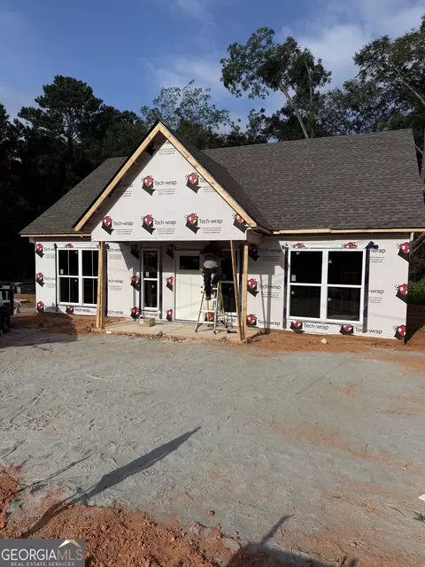 608 Wilburn Ave St, Lagrange, GA 30240