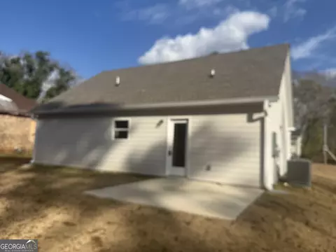 Exterior - 608 Wilburn Ave St, Lagrange, GA 30240 photo 2 of 3