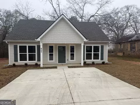 Exterior - 608 Wilburn Ave St, Lagrange, GA 30240 photo 3 of 3