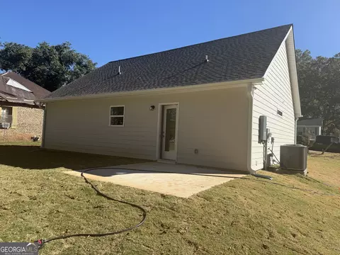 Exterior - 608 Wilburn Ave St, Lagrange, GA 30240 photo 1 of 3