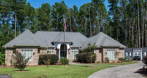 1628 Stanford Dr, Statesboro, GA 30461
