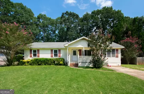 140 Cabriolet Trl, Mcdonough, GA 30253