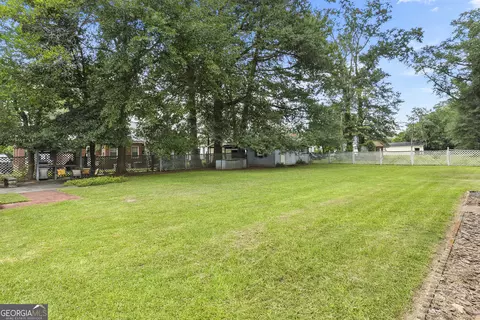 202 Minor Ave, Montezuma, GA 31063