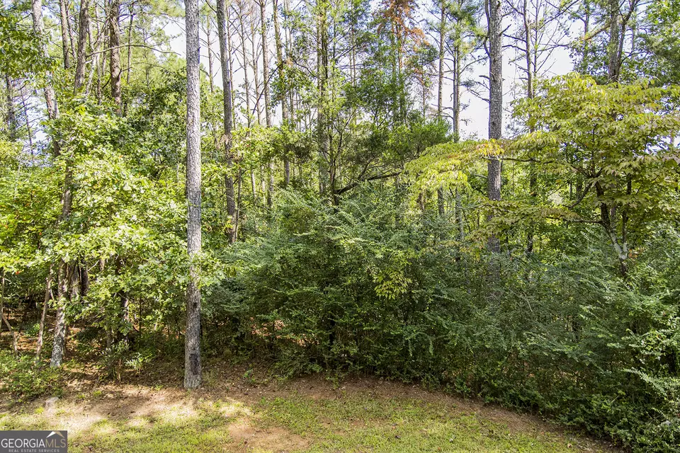 Exterior - 18 Devonshire Dr SE, Rome, GA 30161 photo 4 of 5