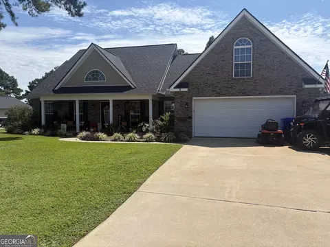 320 Ellicott Dr, Warner Robins, GA 31088