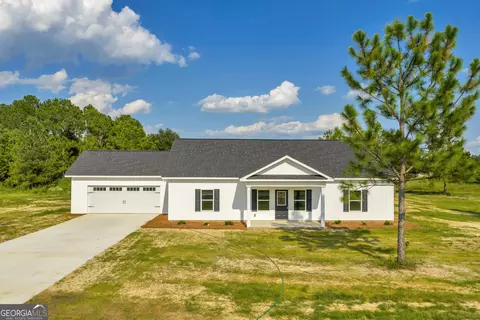 127 Lord Hatcher Dr, Dexter, GA 31019
