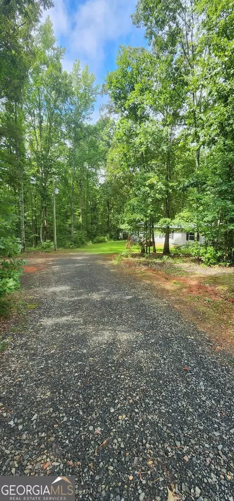 Exterior - 642 Elm Rd, Franklin, GA 30217 photo 3 of 5