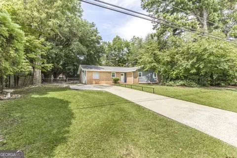 133 Elaine Dr, Warner Robins, GA 31088