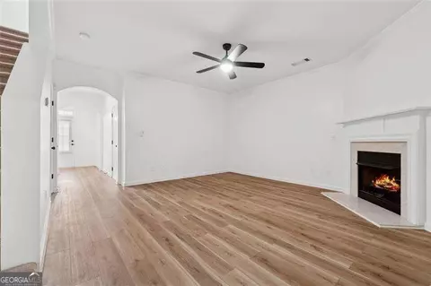 2130 Executive Dr, Duluth, GA 30096 photo 8