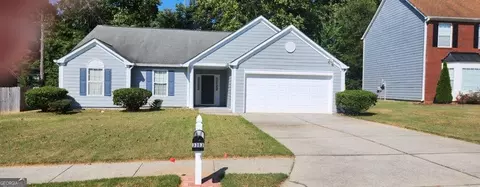 3383 Lochness Ln, Powder Springs, GA 30127