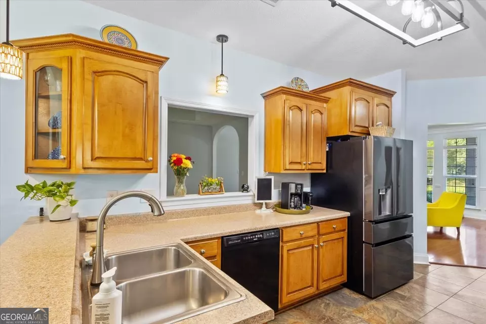 Kitchen - 102 Seven Pines Ct, Perry, GA 31069 photo 1 of 4
