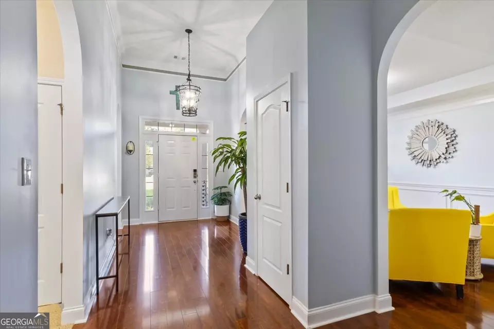 Entry Way - 102 Seven Pines Ct, Perry, GA 31069 photo 2 of 9