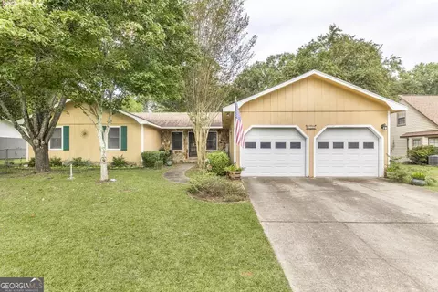 312 Wake Forest Dr, Warner Robins, GA 31093