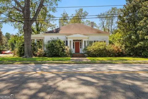 231 W Adams St, Tennille, GA 31089