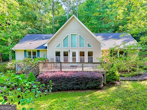 188 Fulton Rd, Tiger, GA 30576