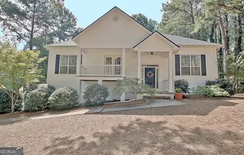 325 Northridge Dr, Senoia, GA 30276