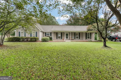 521 Loxley Dr, Warner Robins, GA 31088